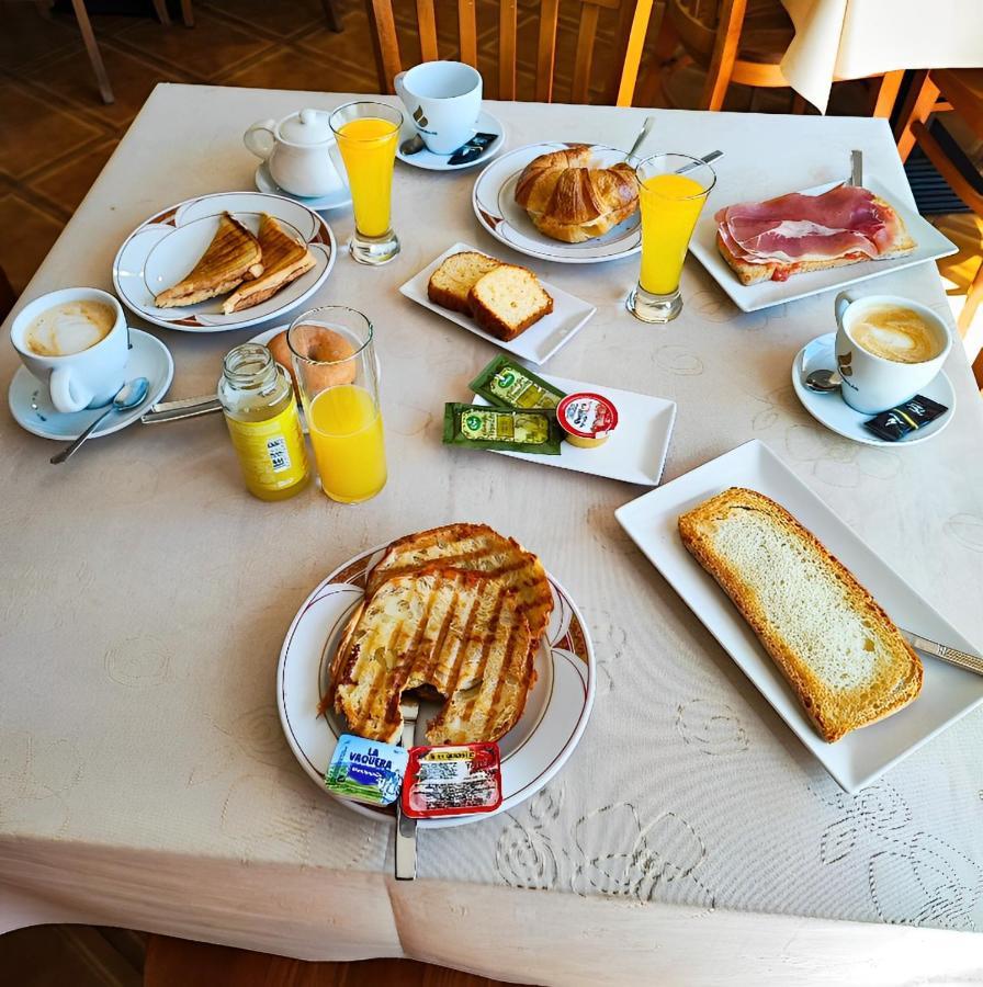 Hotel America Ferrol Kültér fotó