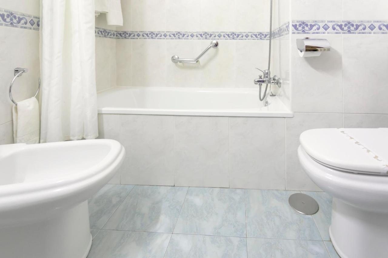 Hotel America Ferrol Kültér fotó