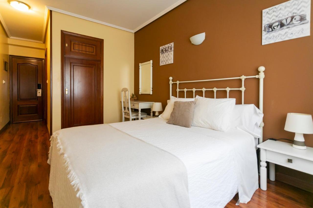 Hotel America Ferrol Kültér fotó