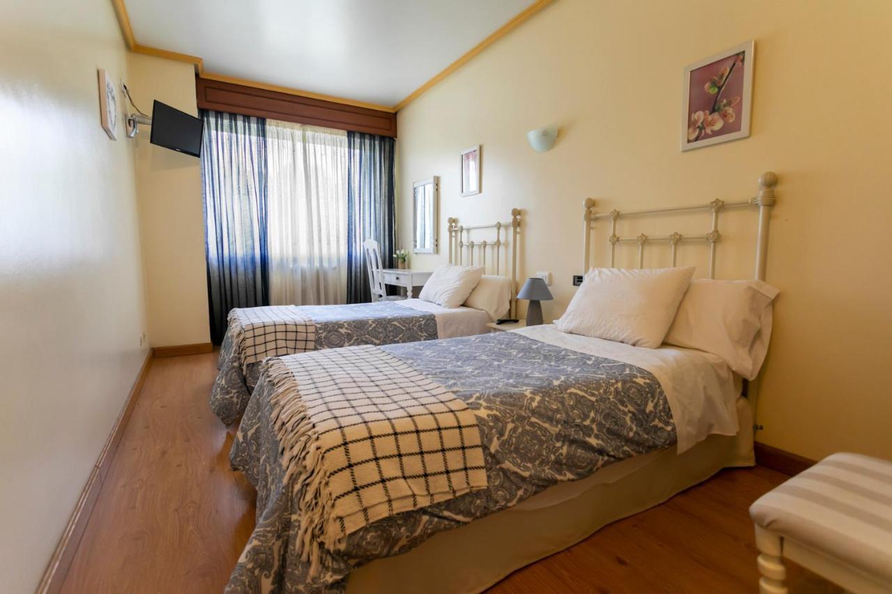Hotel America Ferrol Kültér fotó