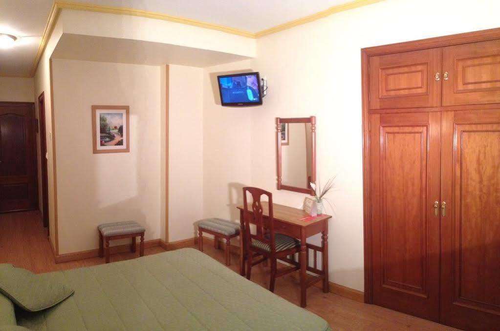 Hotel America Ferrol Kültér fotó